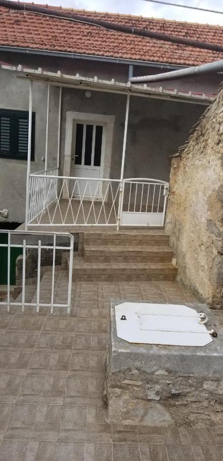 Apartman Bogdan Jelsa  Dış mekan fotoğraf